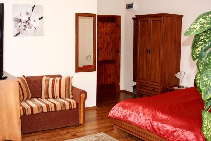 Olymp Penzion Komárno Zimmer foto